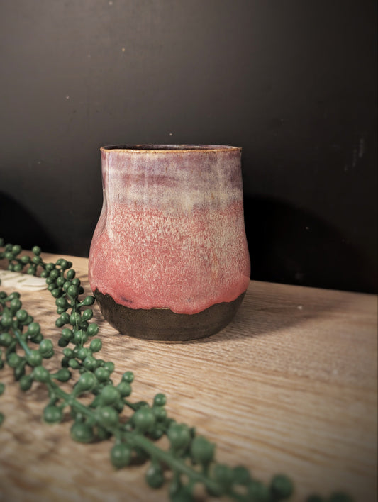 Handcrafted Wine Glass – Pink Ombre Effect