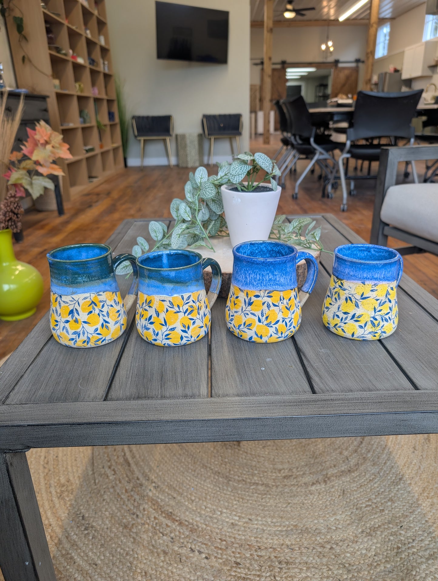 Lemon mug